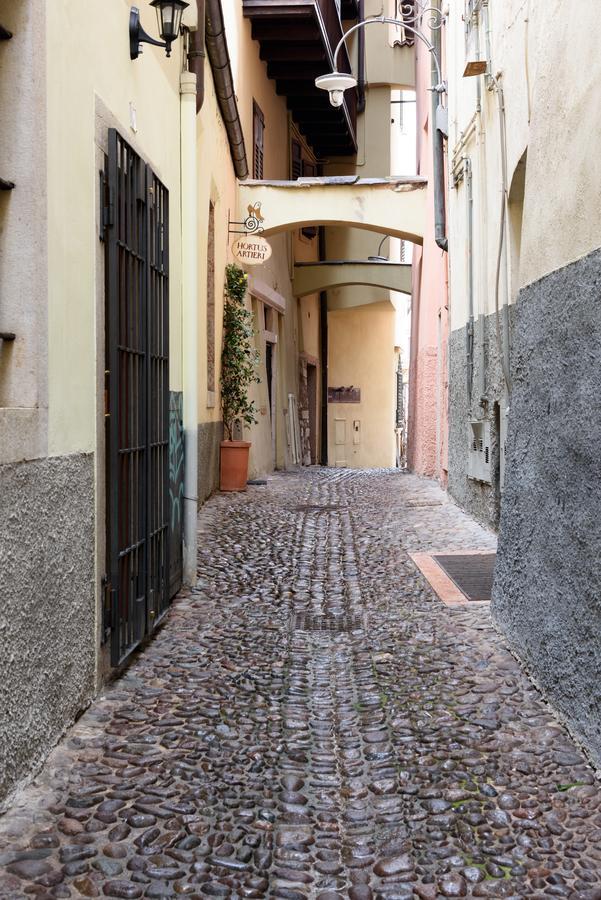 B&B And Apartments Al Duomo Trento Exteriör bild