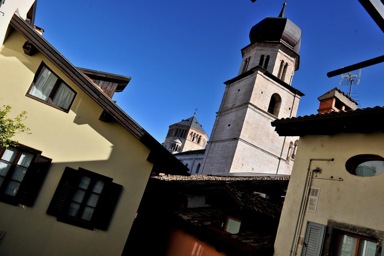 B&B And Apartments Al Duomo Trento Exteriör bild